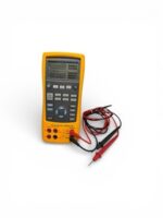 FLUKE 724 PROCESS AND TEMPERATURE CALIBRATOR