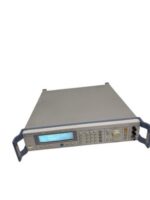 ROHDE & SCHWARZ SML02 SIGNAL GENERATOR 9 KHz / 2.2GHz-WITHOUT ACCESSORIES - Image 3