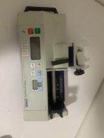 ivac medical systems P2000 syringe infusion pump - Image 3