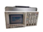 Tektronix TDS 3014 4 Ch Color Digital Phosphor Oscilloscope - Image 3
