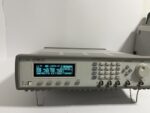 AGILENT 81104A  80 MHz Pulse -/ Pattern Generator (2x 81105A) - Image 2