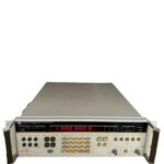 HP (HEWLETT PACKARD) 3325A SYNTHESIZER / FUNCTION GENERATOR Op:01