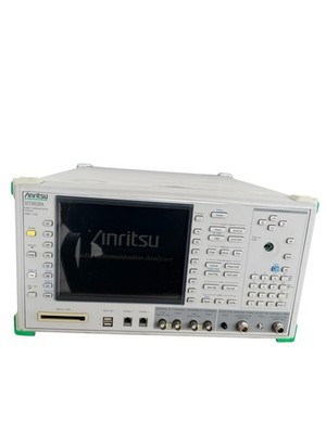 ANRITSU MT8820A RADIO COMMUNICATION ANALYZER 30MHz - 2.7GHz