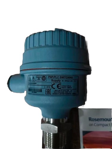 EMERSON ROSEMOUNT 2120 VIBRATING FORK LEVEL SWITCH(NEW in the Orjinal Box)