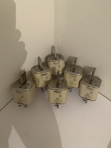 Siemens 3NA3 372. NH3-gG 630A Industrial Fuse