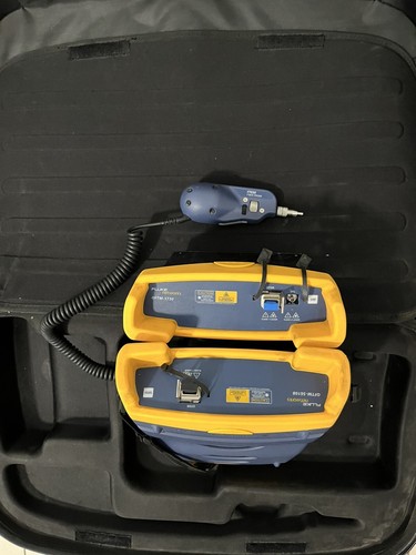 FLUKE NETWORKS OPTIFIBER OFTM-5610B with OFTM-5730