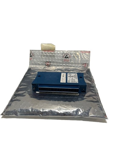NATIONAL INSTRUMENTS cFP-AO-200,8 -CH ANALOG OUT
