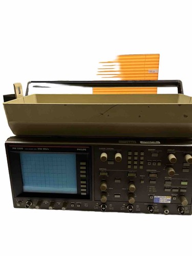 PHILIPS PM3320/00