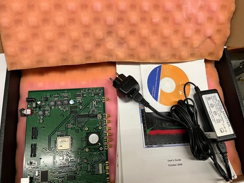 XILINX VIRTEX-4 XC4VLX25_0 XILINX VIRTEX-4 XC4VLX25