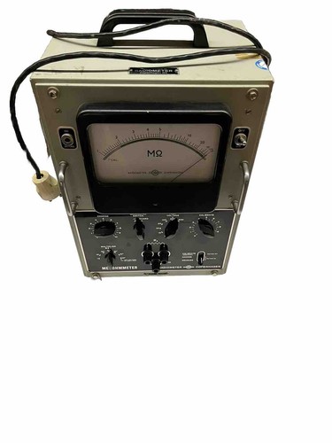 BRUEL & KJAER MEGOHMMETER & RADIO METER