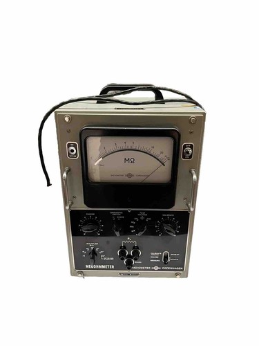 BRUEL & KJAER MEGOHMMETER & RADIO METER