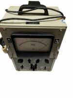 BRUEL & KJAER MEGOHMMETER & RADIO METER